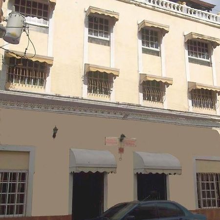 Hostal Condo-Parque Santo Domingo Ngoại thất bức ảnh