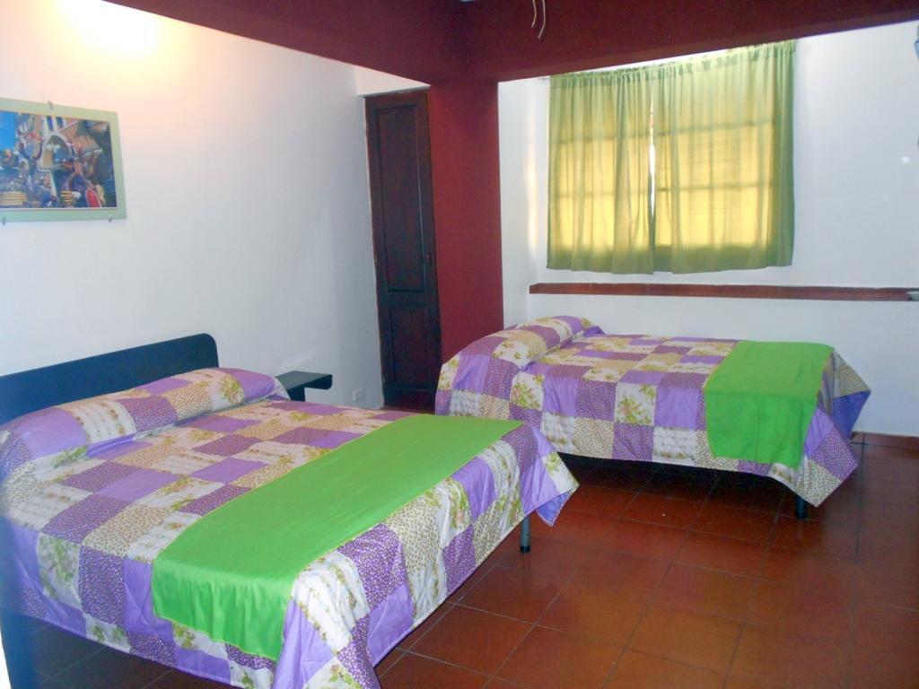 Hostal Condo-Parque Santo Domingo Ngoại thất bức ảnh