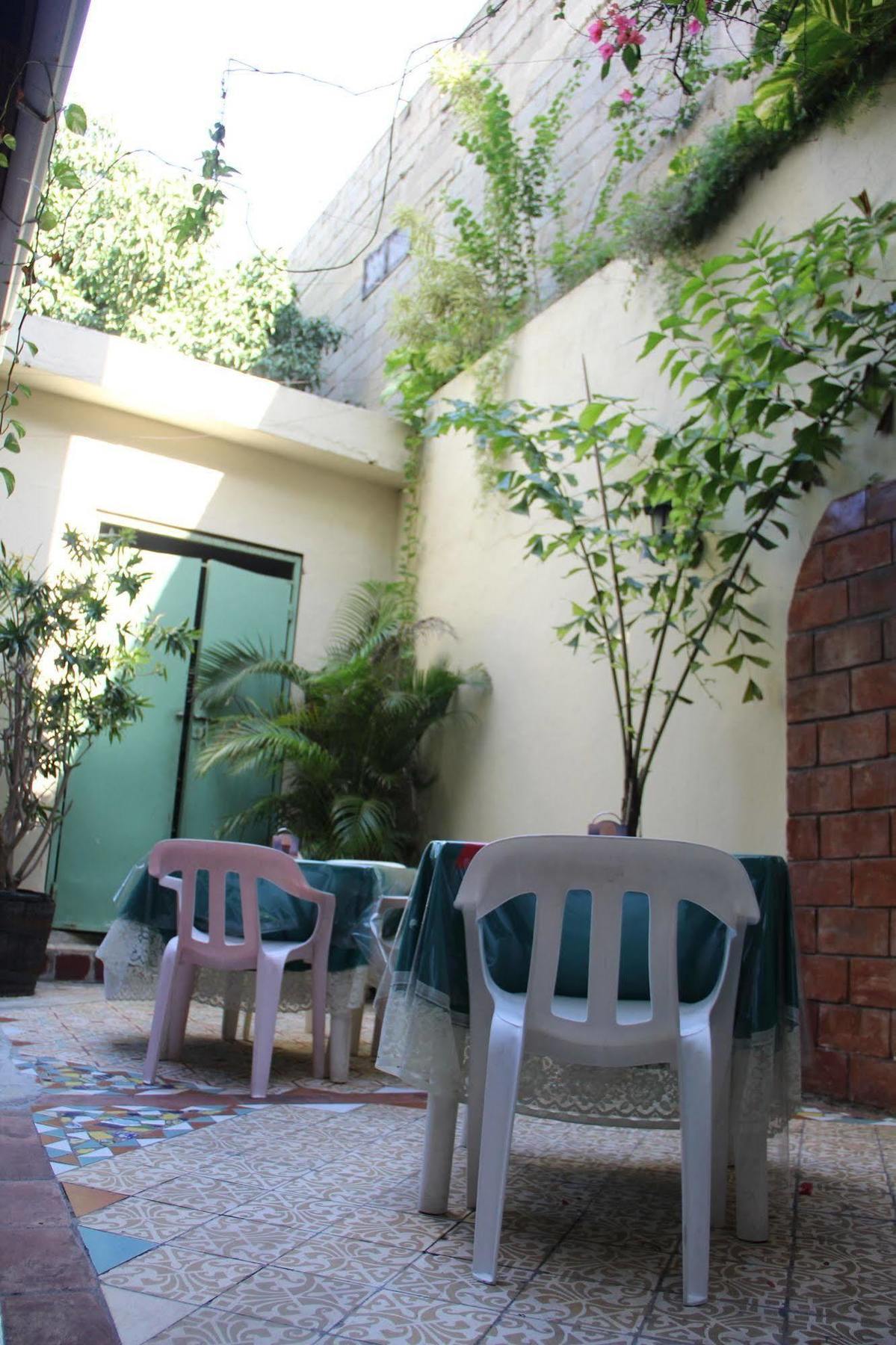 Hostal Condo-Parque Santo Domingo Ngoại thất bức ảnh